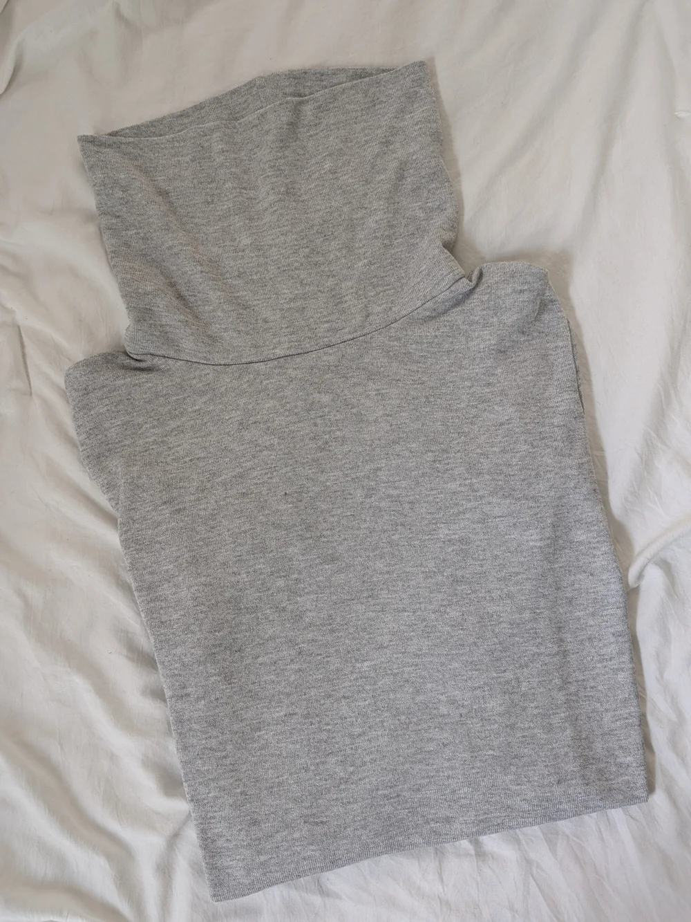 Banana Republic Light Gray Crewneck Sweater - Soft Luxe